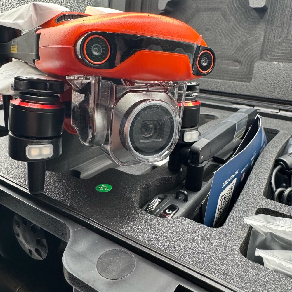 Autel Robotics EVO 2 Pro V3 Rugged Bundle 6k Camera Drone Hard Case Combo - Picture 6 of 16